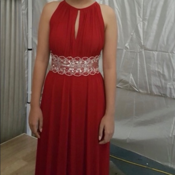 Long formal dress - Picture 7 of 7